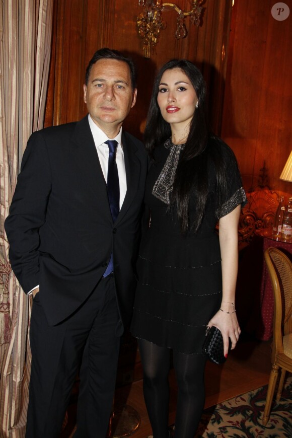 Exclu : Eric Besson et son épouse Yasmine à Paris, le 14 avril 2012.