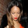 Rihanna surprise à la sortie de la boîte de nuit Blok au soir de la Saint-Valentin. Los Angeles, le 14 février 2013.