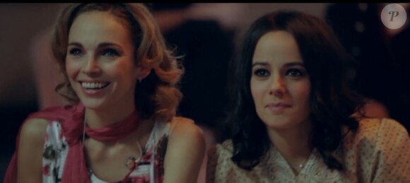 Claire Keim et Alizée dans le nouveau clip des Enfoirés, "attention au départ", dévoilé le samedi 16 février 2013.