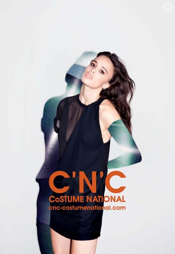 Chelsea Tyler dans la campagne Costume National