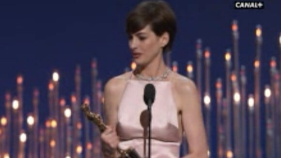Oscars 2013 : Anne Hathaway (Les Misérables) meilleure actrice dans un 2nd rôle