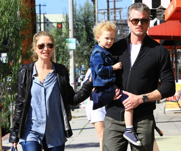 Rebecca Gayheart et Eric Dane font du shopping à Los Angeles, le 23 février 2013.