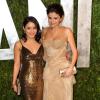 Vanessa Hudgens et Selena Gomez lors l'annuelle Vanity Fair Oscar Party au Sunset Tower le 24 février 2013.