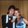 Paul McCartney et sa femme Linda à Atlanta en 1977. Linda est décédée en 1998 d'un cancer.
