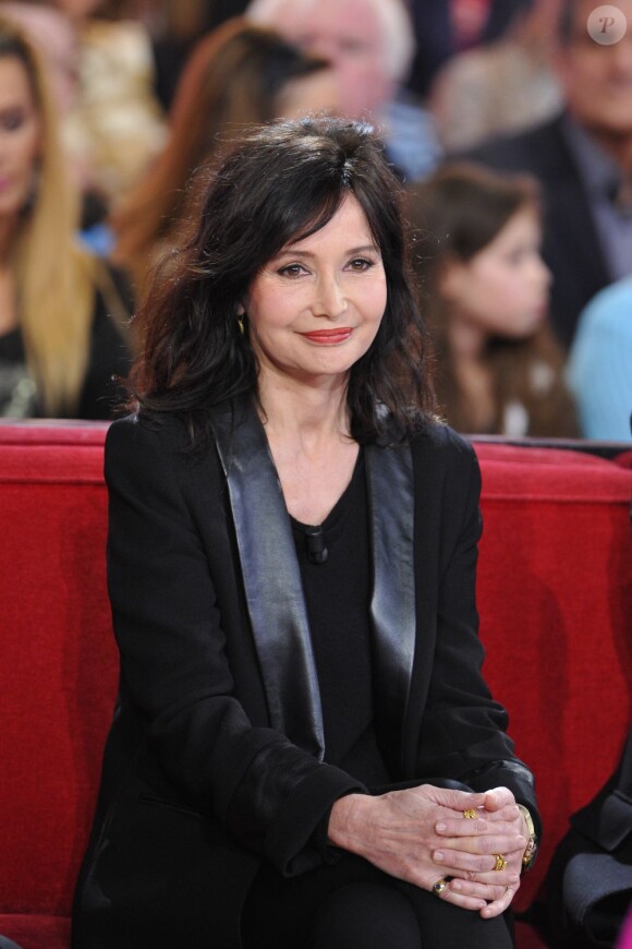 Evelyne Bouix - Enregistrement de l'émission Vivement Dimanche à Paris, le 27 février 2013 et qui sera diffusée le 3 Mars.