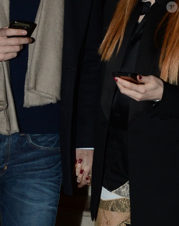 Jessica Chastain et Gian Luca Passi main dans la main.