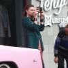 Exclusif - Miranda Kerr surprise en plein shooting dans les rues de West Hollywood, le 3 mars 2013.