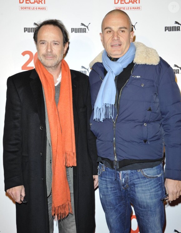 Marc Lévy au côté de Laurent Weil lors de l'avant-première du film 20 ans d'écart au Gaumont Opéra Capucines à Paris, le 6 mars 2013.