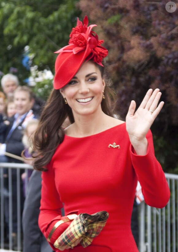 Kate Middleton, habillée en Alexander McQueen, lors des célébrations du jubilé de diamant de la reine, à Londres, le 3 juin 2012.