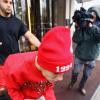 Justin Bieber à la sortie de son hôtel à Londres, le 8 mars 2012.