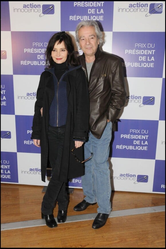 Les acteurs Evelyne Bouix et Pierre Arditi le 15 juin 2008 à Paris.