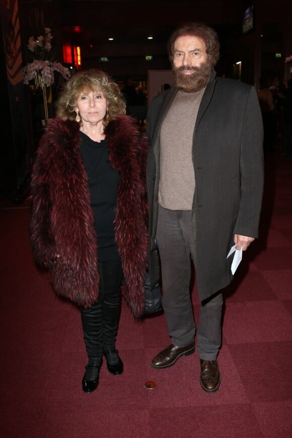 Marek Halter et son épouse au gala "2000 femmes chantent contre le cancer" à l'Olympia de Paris, le 7 mars 2013.