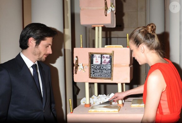 Raphael Personnaz et Céline Sallette lors de la remise des prix Patrick Dewaere et Romy Schneider à Paris le 11 mars 2013
