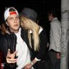 Tara Reid sort du club Emerson, très alcoolisée, à Los Angeles, le 13 mars 2013.