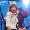 La chanteuse Taylor Swift, sur scène, pour le premier concert de sa tournée intitulée Red Tour, dans le Nebraska, le 13 mars 2013.