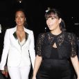 Kim Kardashian va diner au Crustacean avec son amie La La Vasquez Anthony. Beverly Hills, le 19 mars 2013.