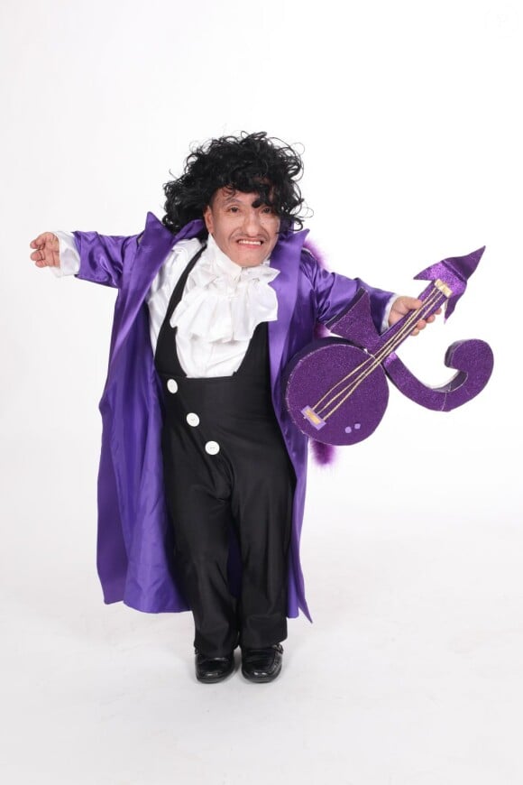 Alex Sotomayor déguisé en mini-Prince.