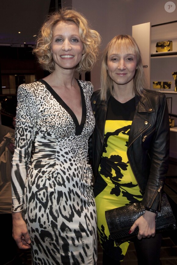 Alexandra Lamy et sa soeur Audrey Lamy lors de l'inauguration de la boutique Leonard à Paris le 21 mars 2013
