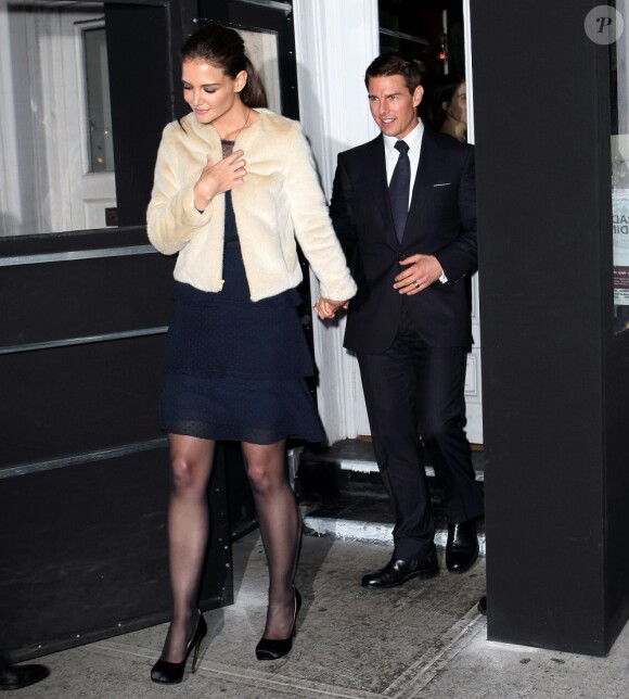 Tom Cruise et Katie, à la sortie d'un restaurant à New York, le 19 décembre 2011.