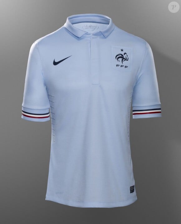 Voici le nouveau maillot de l'équipe de France de football pour les matchs à l'extérieur.