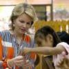 La princesse Mathilde en visite dans un centre de l'UNICEF à Bangkok le 22 mars 2013