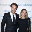 Ludivine Sagnier et Nicolas Bedos lors de la première du film Amour et Turbulences au Publicis à Paris, le 18 mars 2013.