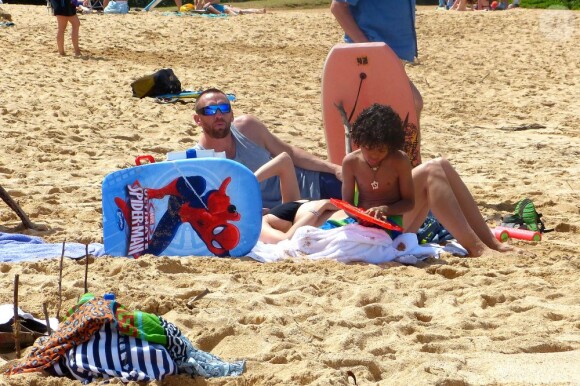 Heidi Klum toujours en vacances à Hawaï avec sa petite famille et son petit ami Martin Kirsten, le 28 mars 2013.