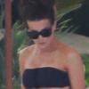 Exclusif - L'actrice Kate Beckinsale, surprise près de la piscine de son hôtel, profite de ses vacances à Cabo San Lucas. Le 29 mars 2013.