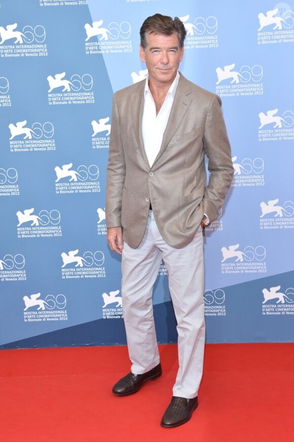 Pierce Brosnan le 2 septembre 2012 au Festival de Venise