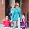 Sarah Jessica Parker a accompagné ses filles Tabitha et Marion à l'école, pendant que son mari, Matthew Broderick, accompagnait son fils James. Le 11 mars 2013.