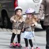 Marion Broderick et Tabitha Broderick, les filles de Sarah Jessica Parker, en promenade à New York, le 31 mars 2013.