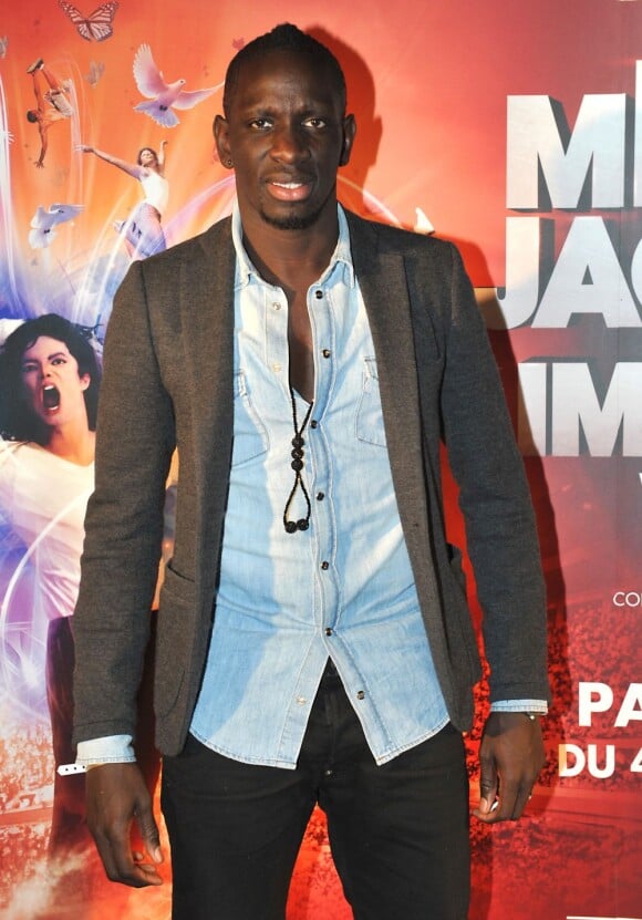 Mamadou Sakho au Palais Omnisports de Paris Bercy pour la première du spectacle Michael Jackson "The Immortal World Tour" le 3 avril 2013.