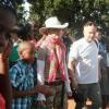 Madonna et son fils David au Malawi le 3 avril 2013.
