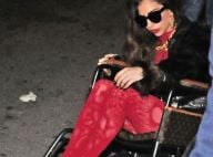 Lady Gaga, en deuil de son grand-père, dit aussi adieu à son fauteuil roulant
