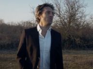 Jean-Louis Murat : Un strip-tease intégral pour son nouveau clip 'Over and Over'