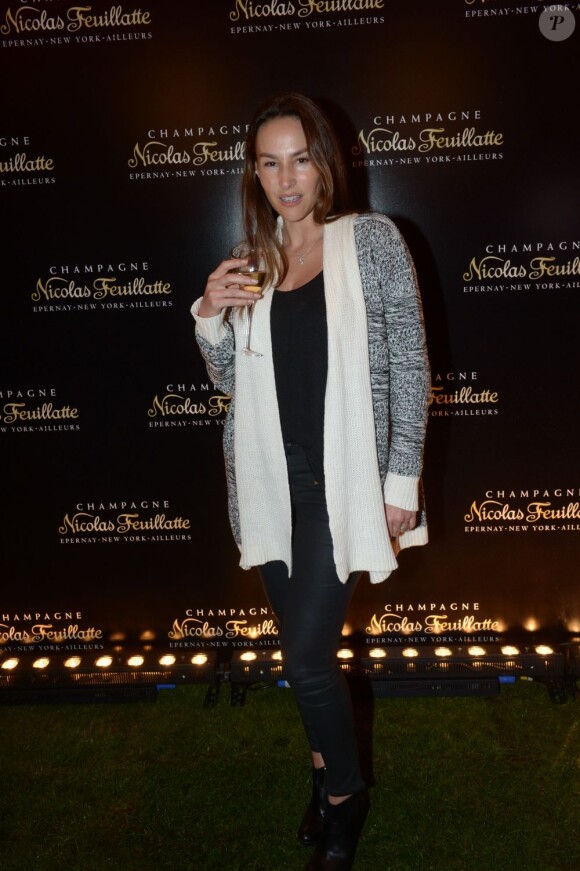 Vanessa Demouy à la soirée Nicolas Feuillatte, célèbre maison de champagne, aux Salons France Amériques à Paris, mercredi 10 avril 2013.