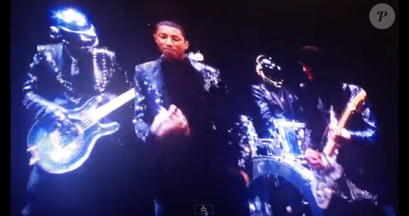 Daft Punk, Pharrell Williams et Nile Rodgers - Images du teaser de Get Lucky de Daft Punk à l'ouverture de Coachella 2013, le vendredi 12 avril 2013