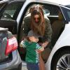 Miranda Kerr se rend à un meeting accompagnée de son fils Flynn Bloom à Los Angeles le 12/04/2013