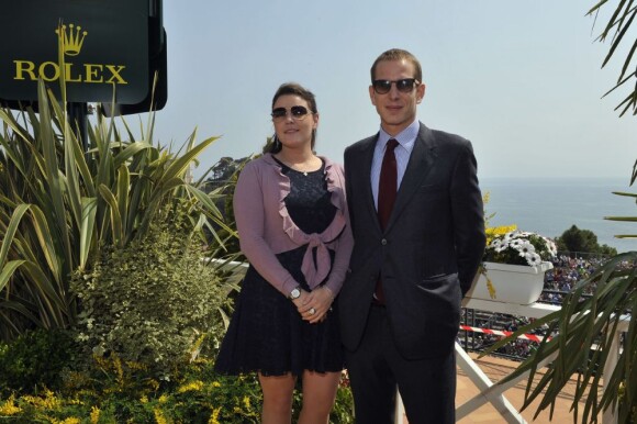 Andrea Casiraghi, très élégant, avec sa cousine Mélanie-Antoinette Costello de Massy au Monte-Carlo Rolex Masters de tennis le 17 avril 2013
