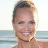 Kristin Chenoweth, 41 ans et en bikini, profite de vacances au St. Regis Punta Mita Resort dans la ville de Punta Mita au Mexique. Le 13 avril 2013.