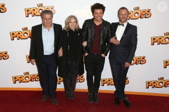 Christian Clavier, Isabelle Nanty, Kev Adams, Pierre-François Martin-Laval lors de la première du film Les Profs au Grand Rex à Paris, le 9 avril 2013.