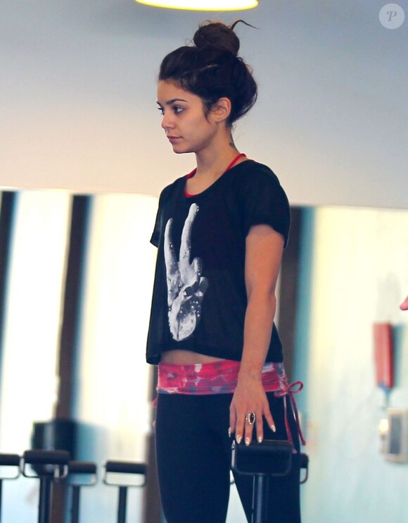 Vanessa Hudgens à son cours de pilates à Los Angeles, le 18 avril 2013.