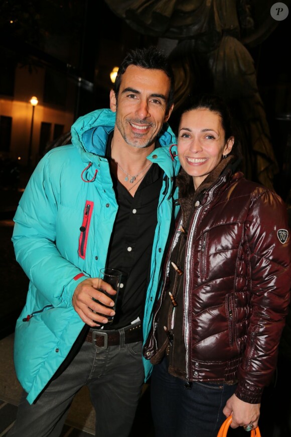 Adeline Blondieau amoureuse avec son compagnon Laurent Hubert à la soirée d'ouverture du festival du film de Boulogne-Billancourt, le 19 avril 2013.