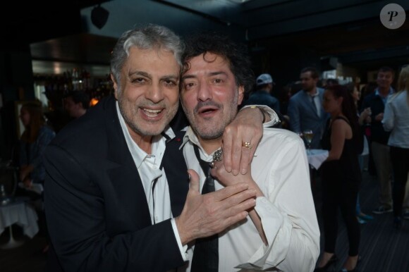 Enrico Macias et Rachid Taha lors de la dernière soirée Chabada au restaurant La Plage à Paris le jeudi 25 avril 2013