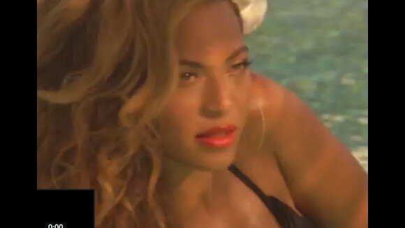 Beyoncé : Sirène sexy dans les coulisses de sa campagne pour H&M