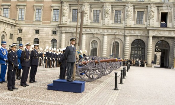 Célébrations du 67e anniversaire du roi Carl XVI Gustaf de Suède, le 30 avril 2013 au palais royal Drottningholm à Stockholm. La reine Silvia, le prince Carl Philip et la princesse Madeleine y prenaient part, mais pas la princesse Victoria et le prince Daniel, en déplacement à Amsterdam pour l'intronisation du roi Willem-Alexander des Pays-Bas.