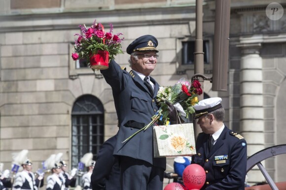 Célébrations du 67e anniversaire du roi Carl XVI Gustaf de Suède, le 30 avril 2013 au palais royal Drottningholm à Stockholm. La reine Silvia, le prince Carl Philip et la princesse Madeleine y prenaient part, mais pas la princesse Victoria et le prince Daniel, en déplacement à Amsterdam pour l'intronisation du roi Willem-Alexander des Pays-Bas.