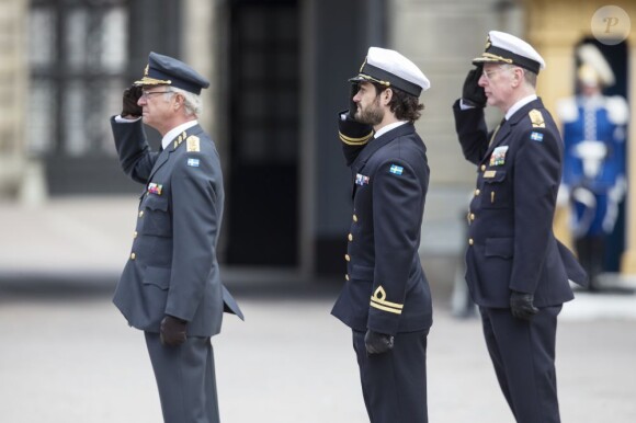 Célébrations du 67e anniversaire du roi Carl XVI Gustaf de Suède, le 30 avril 2013 au palais royal Drottningholm à Stockholm. La reine Silvia, le prince Carl Philip et la princesse Madeleine y prenaient part, mais pas la princesse Victoria et le prince Daniel, en déplacement à Amsterdam pour l'intronisation du roi Willem-Alexander des Pays-Bas.