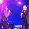Lionel Richie chante son tube Hello avec sa fille Sofia le 29 avril 2013 à Santa Monica.