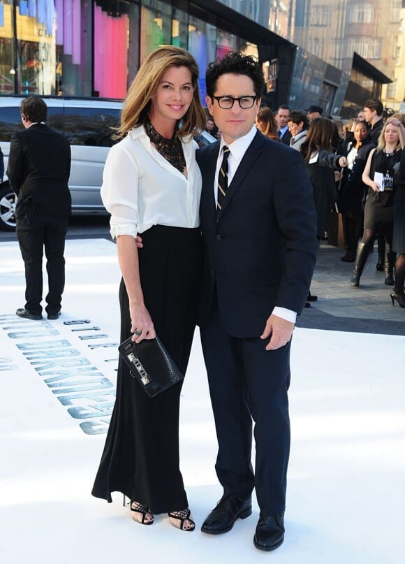 J. J. Abrams et sa femme Katie lors de la première du film Star Trek Into Darkness à Londres, le 2 mai 2013.